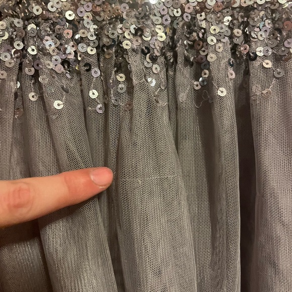 Mini Boden 4/5 Year Silver Sequin Tulle Dress - Picture 4 of 5